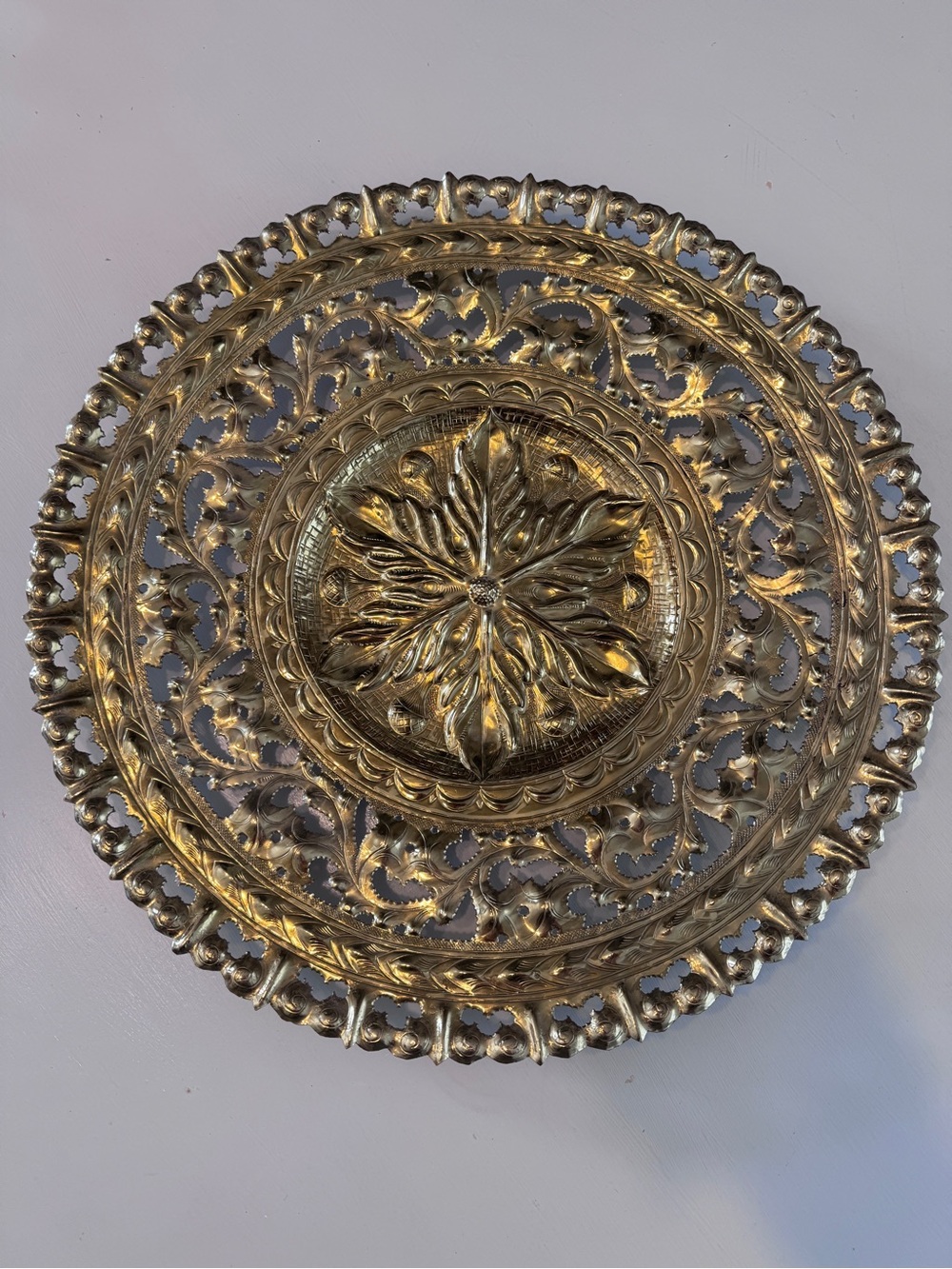Vintage Italian Brass Wall Hanging Charger – Hand-Carved Metal Art